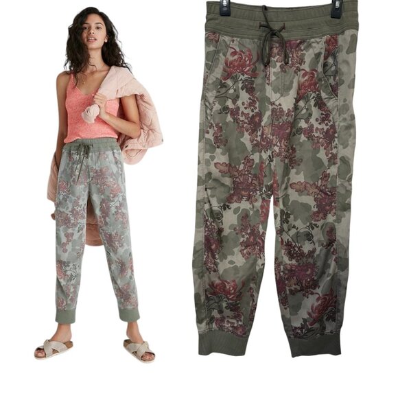 BUNDLE OF PILCRO HOLLY JEANS 26" NWT ANTHROPOLOGIE JOGGERS SMALL EUC - Picture 3 of 6